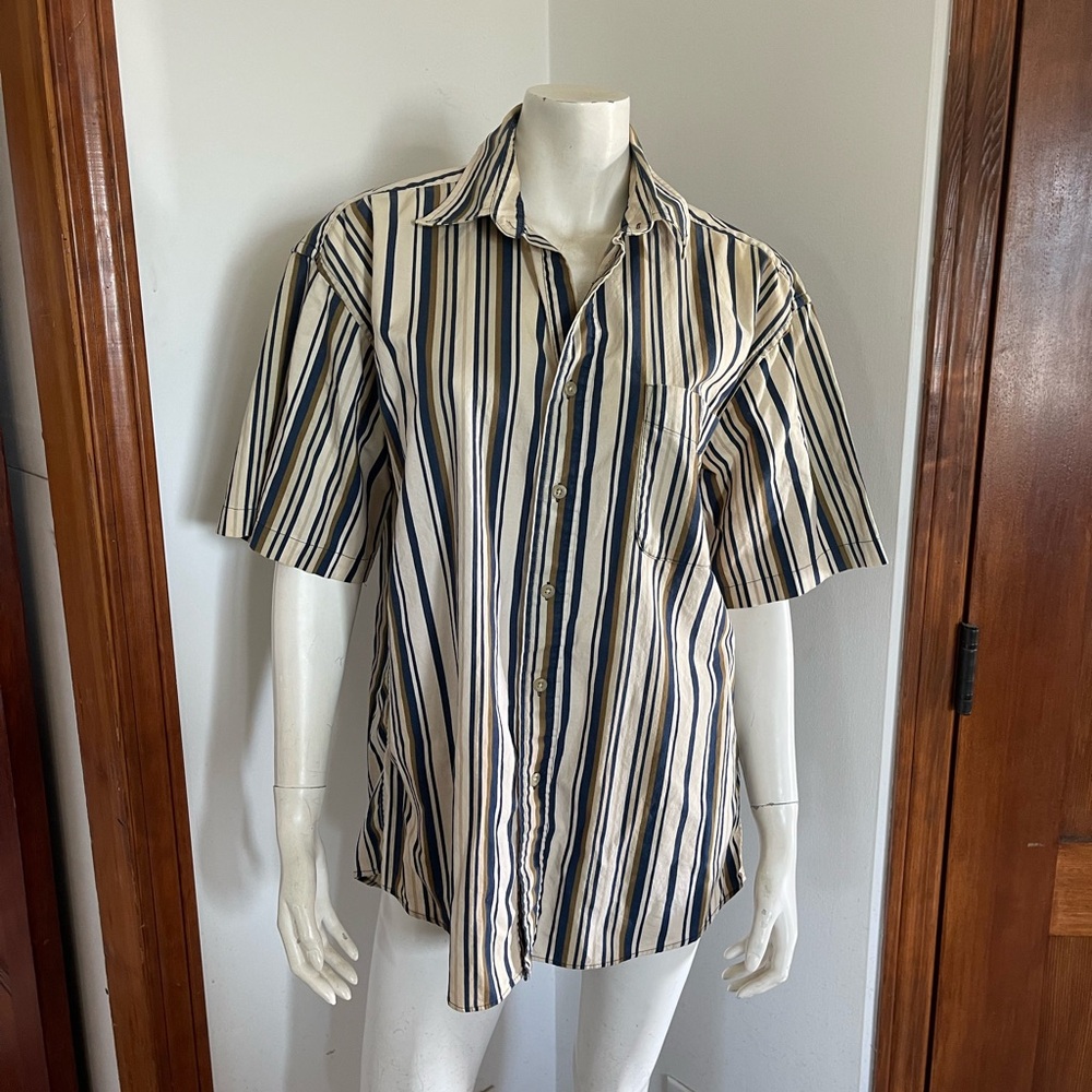 100% Cotton Casual Striped Button-Down Shirt for Men
